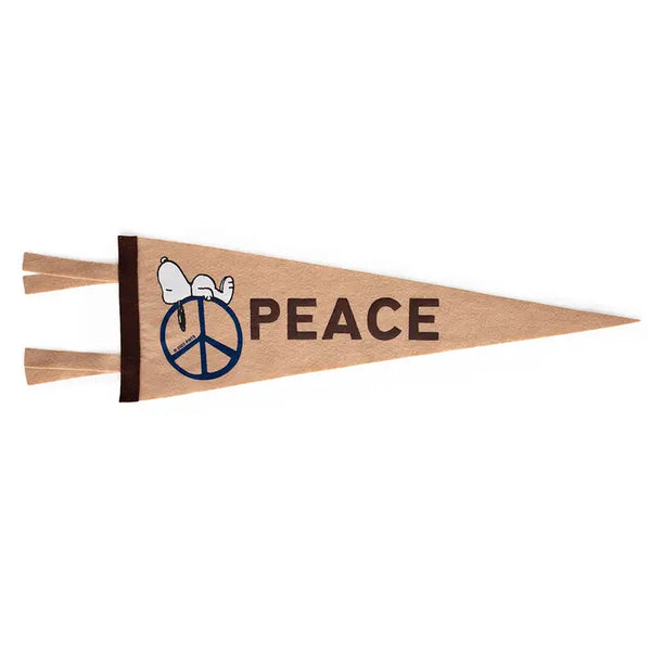 Snoopy Pennant Peace